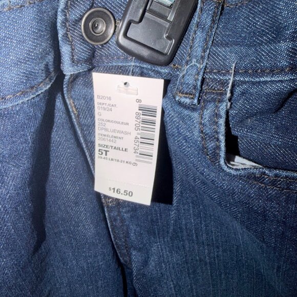 {Kids} The Children's Place Boy's Outfit~ Size 5T~ Button-Down and Jeans (G32) - Picture 3 of 6